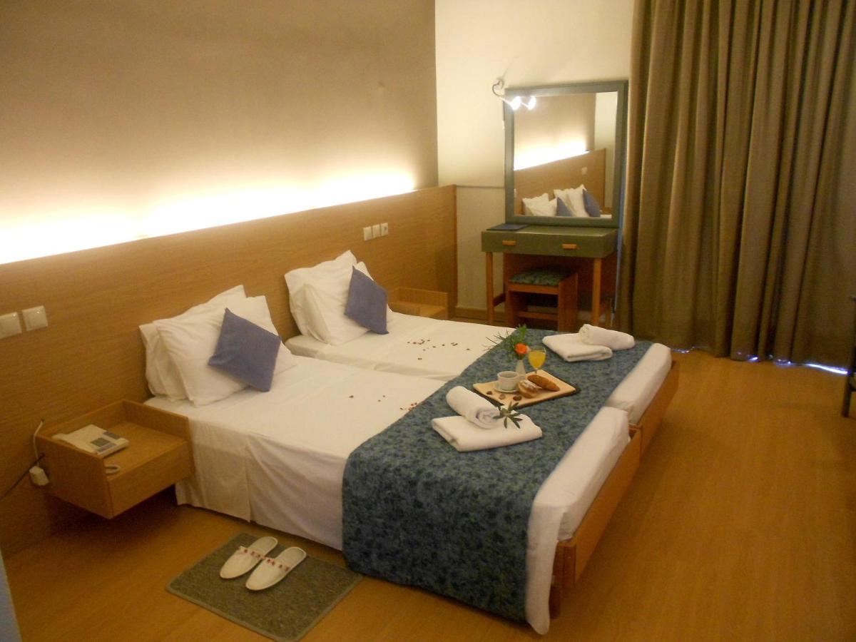 Hotel Margarita Corinth Номер фото